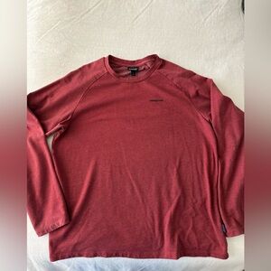 Men’s size large Patagonia long sleeve t-shirt